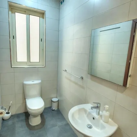 Stylish & Cosy Near Seafront Lgal1-1 * Gzira